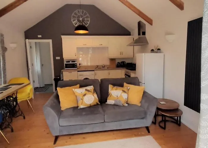Stunning Cosy Barn In Peaceful Rural Cornwall